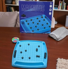 Magnetic Balls Puzzle Game