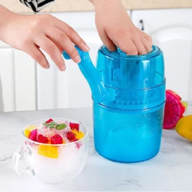 Manual Plastic  Mini Ice Crusher Portable Snow Cone